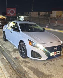 نيسان ألتيما